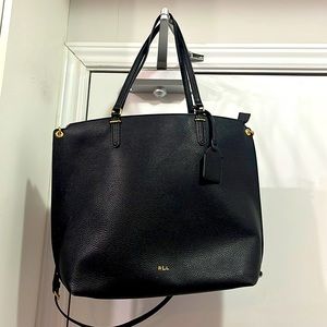 Ralph Lauren shoulder or over the shoulder bag.